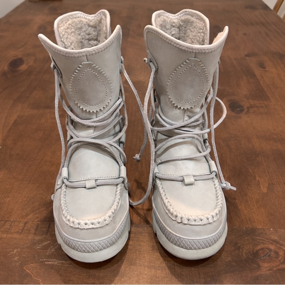 Manitobah Pacific Half Waterproof Shearling Lined Winter Boots Pumice Size 5 - Picture 2 of 6